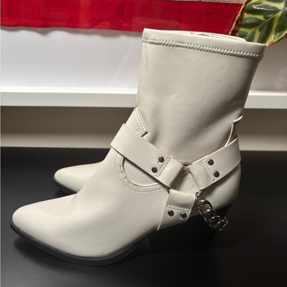 Dolce Vita Keeler Harness Moto Boots Size 7